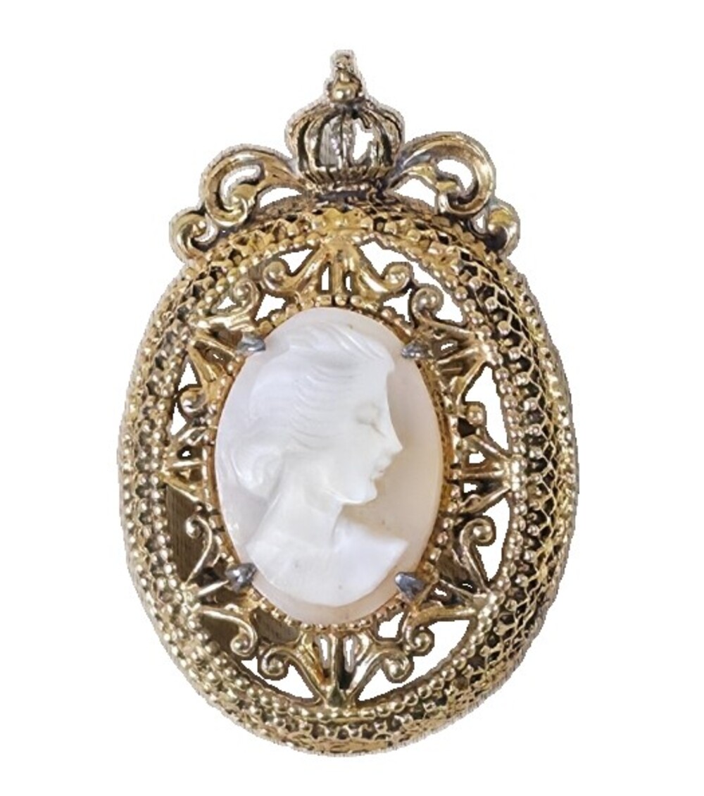 Vintage Florenza Carved Shell Cameo Brooch 2in Gold Tone Crown Signed 1960s EUC